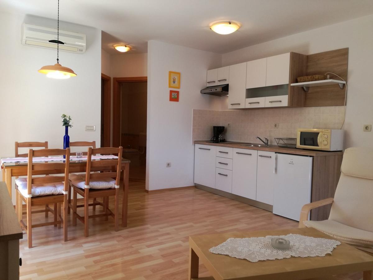 Apartment Nirvana Врсар Экстерьер фото