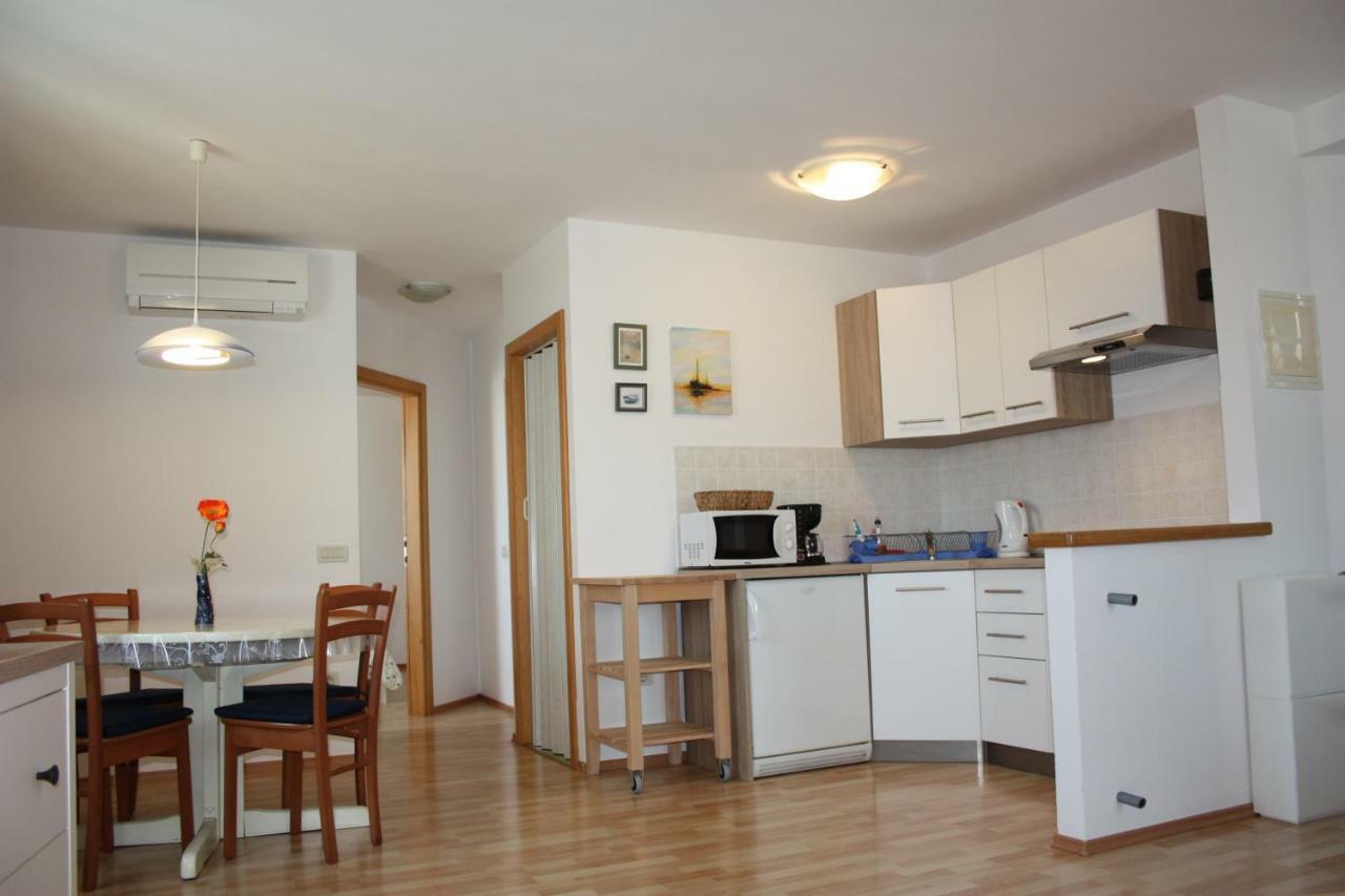 Apartment Nirvana Врсар Экстерьер фото